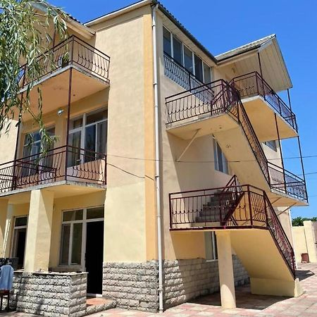 Rey 2 Bed & Breakfast นาบรัน ภายนอก รูปภาพ