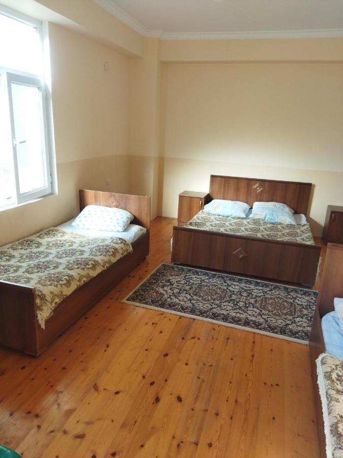 Rey 2 Bed & Breakfast นาบรัน ห้อง รูปภาพ